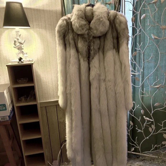 ジャケット・アウター SAGA FOX Silver Fox Long Coat 120cm s-l400.jpg